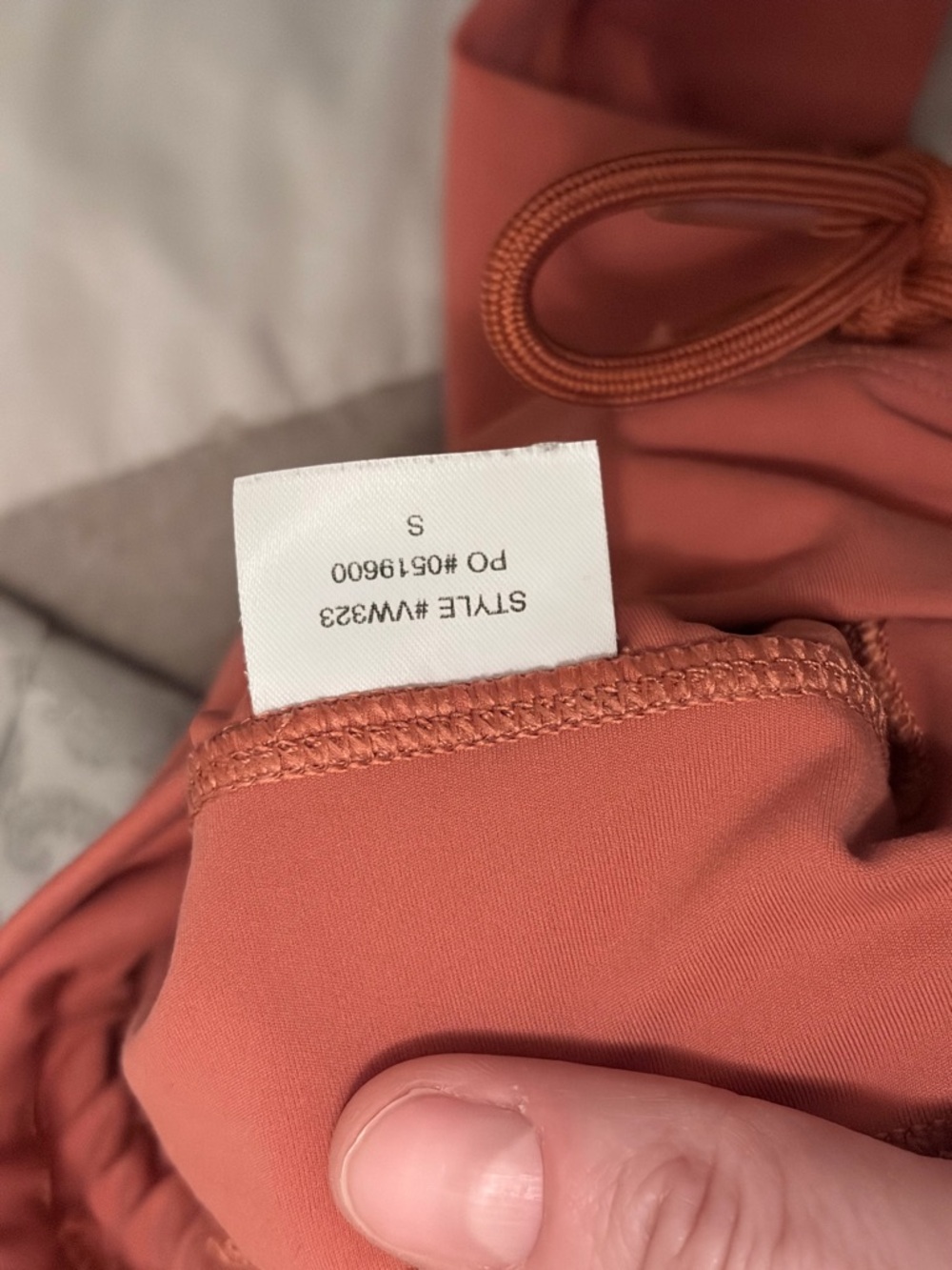 Vuori Performance Joggers Terracotta Athleisure Drawstring Pants - Picture 4 of 6